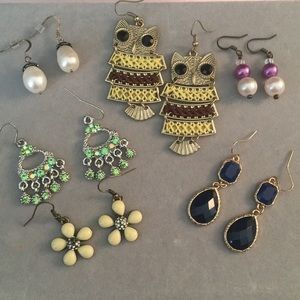Earring lot